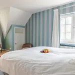 Monceau Louvain La Neuve מלון