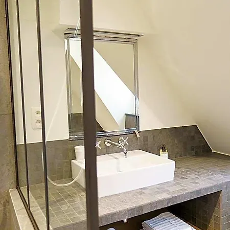 Monceau Louvain La Neuve Szálloda 3*