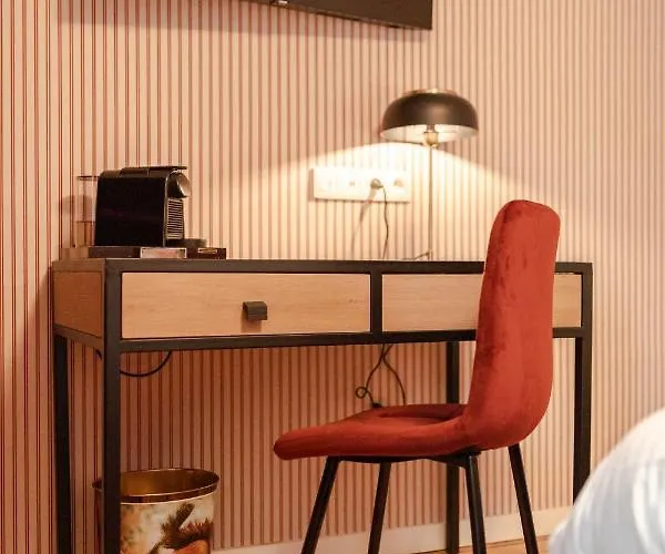 Monceau Louvain La Neuve Hotell 3*