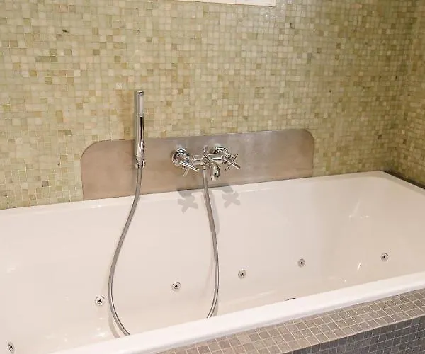 Monceau Louvain La Neuve 3* Ottignies-Louvain-la-Neuve